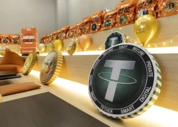 一笔未公开贷款，撕开美商务部长与Tether的利益纽带