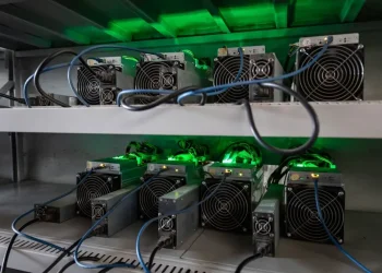 争议缠身的比特大陆，在美国找到了最强靠山