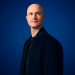 Coinbase的创始人，要去研究长生不老了