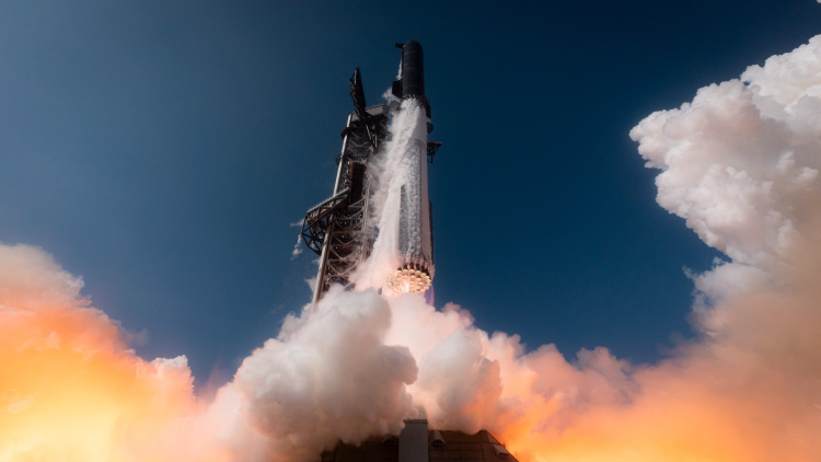 SpaceX 为什么拥有如此高的估值天花板？答案藏在马斯克的商业版图里