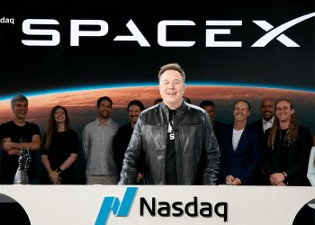 写在SpaceX首秀之后：2.1万亿美元市值，还值得追吗？